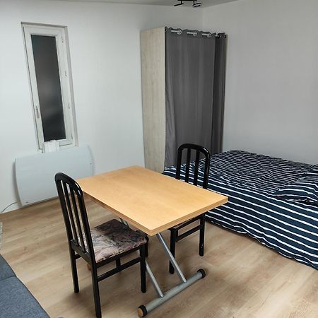 Studio Independant Avec Jardin Au Calme Neuilly-Plaisance Bagian luar foto