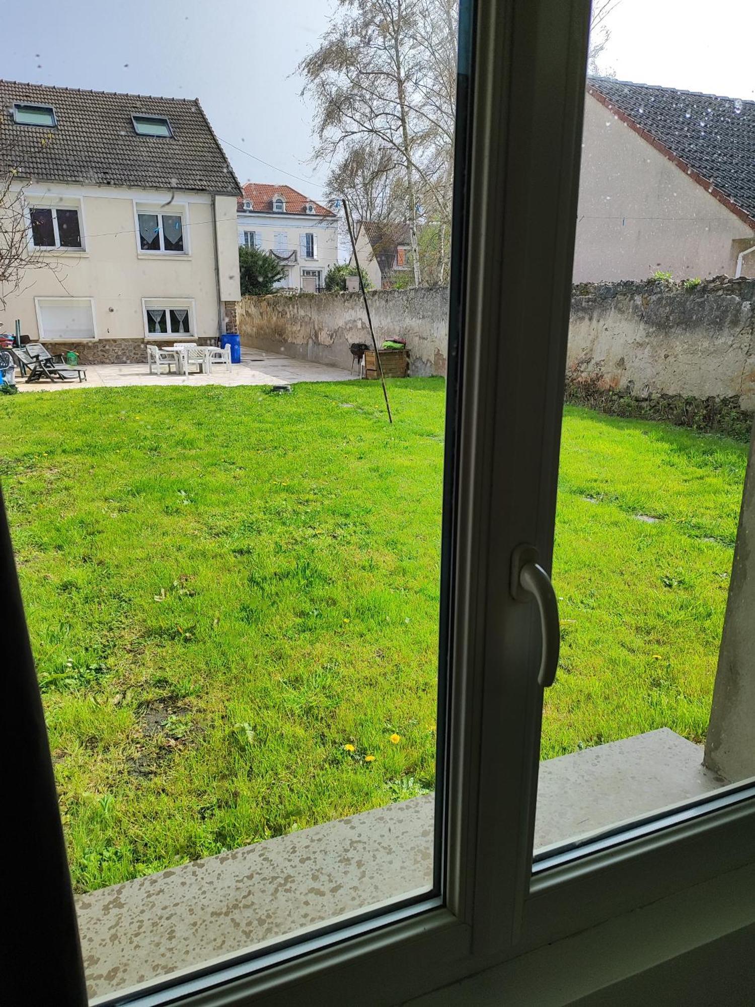 Studio Independant Avec Jardin Au Calme Neuilly-Plaisance Bagian luar foto